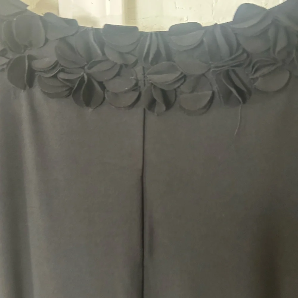 Danny & Nicole Black Dress with Bold Floral Design - Picture 5 of 9